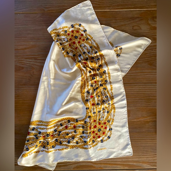 Vintage CHANEL Silk Scarf - Picture 2 of 8